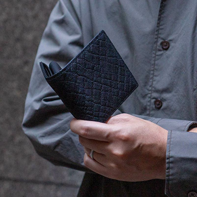 ブラック エレファントレザー　二つ折り財布 | 折財布 | CIMABUE(チマブエ)公式オンラインショップ