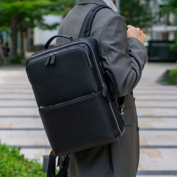 ブレルノ アーバンソリッドバックパック